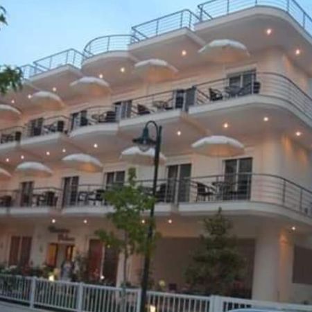Christina Hotel Olympic Beach Exterior photo